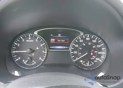 2017 Nissan Altima 2.5 z USA, uszkodzony, nr VIN 1N4AL3AP8HN351882